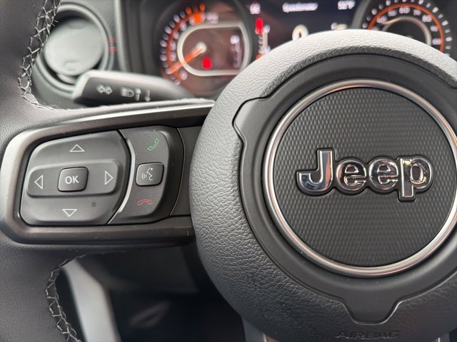 New 2026 Jeep Wrangler Unlimited Rubicon w/ Safety Group image 18