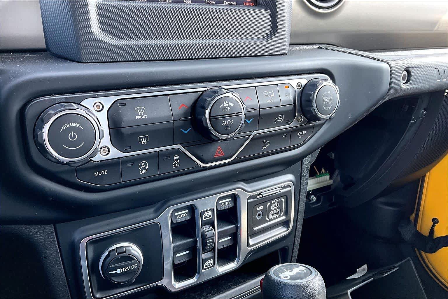 Used 2019 Jeep Wrangler Unlimited Sport S AWD/4WD image 34