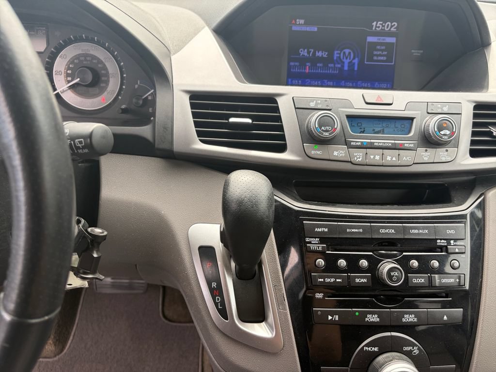 Used 2026 Toyota Corolla XSE FWD image 10