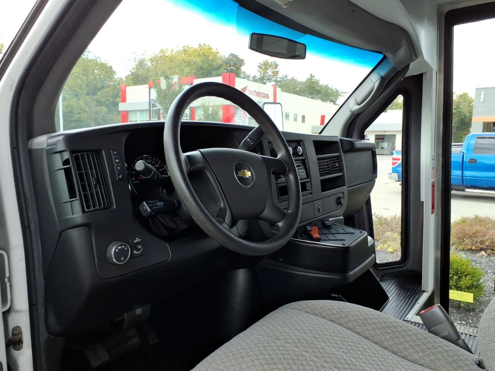Used 2014 Chevrolet Express 3500 w/ School Bus Package RWD image 12