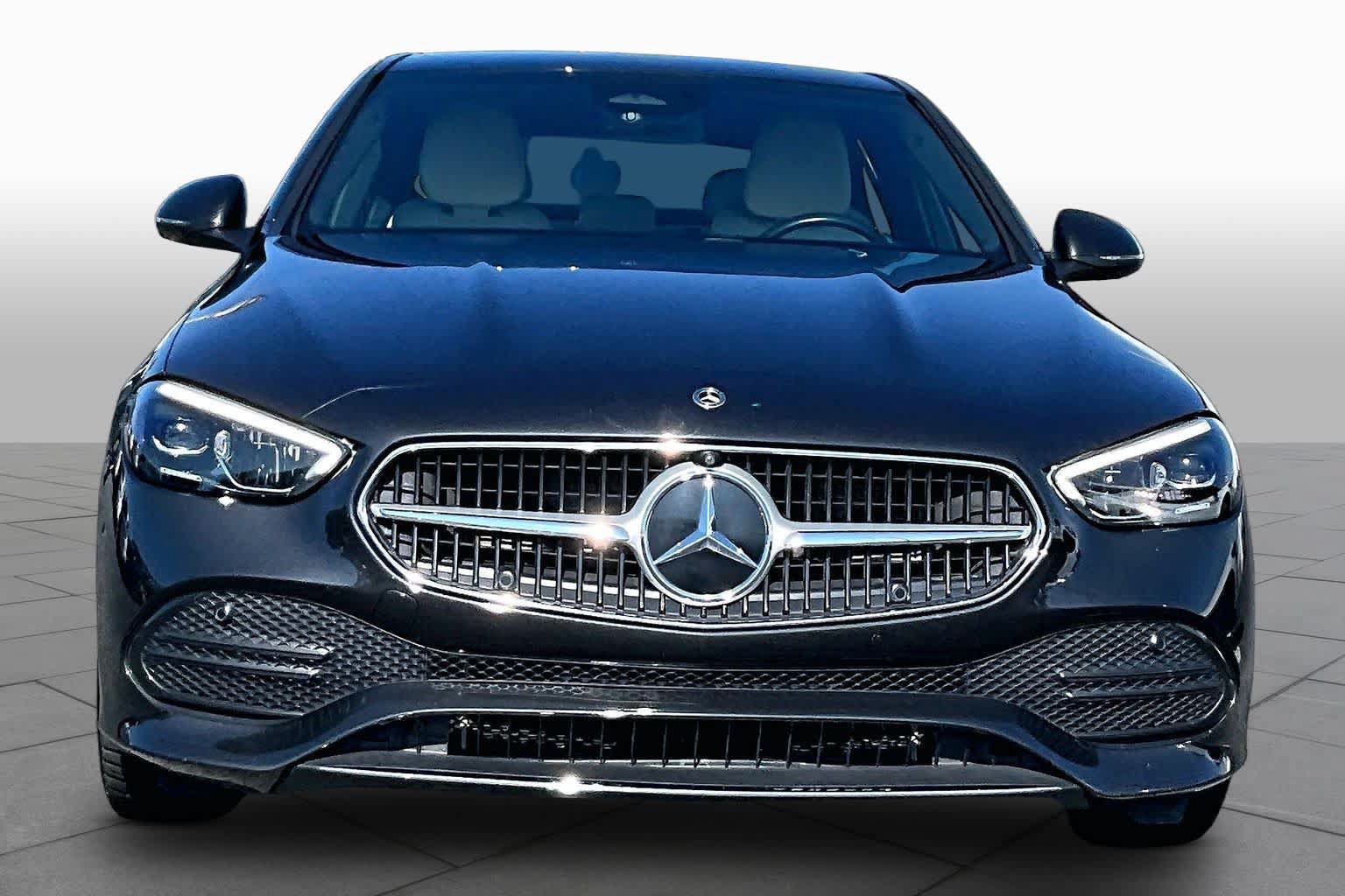 Used 2024 Mercedes-Benz C 300 4MATIC Sedan image 4