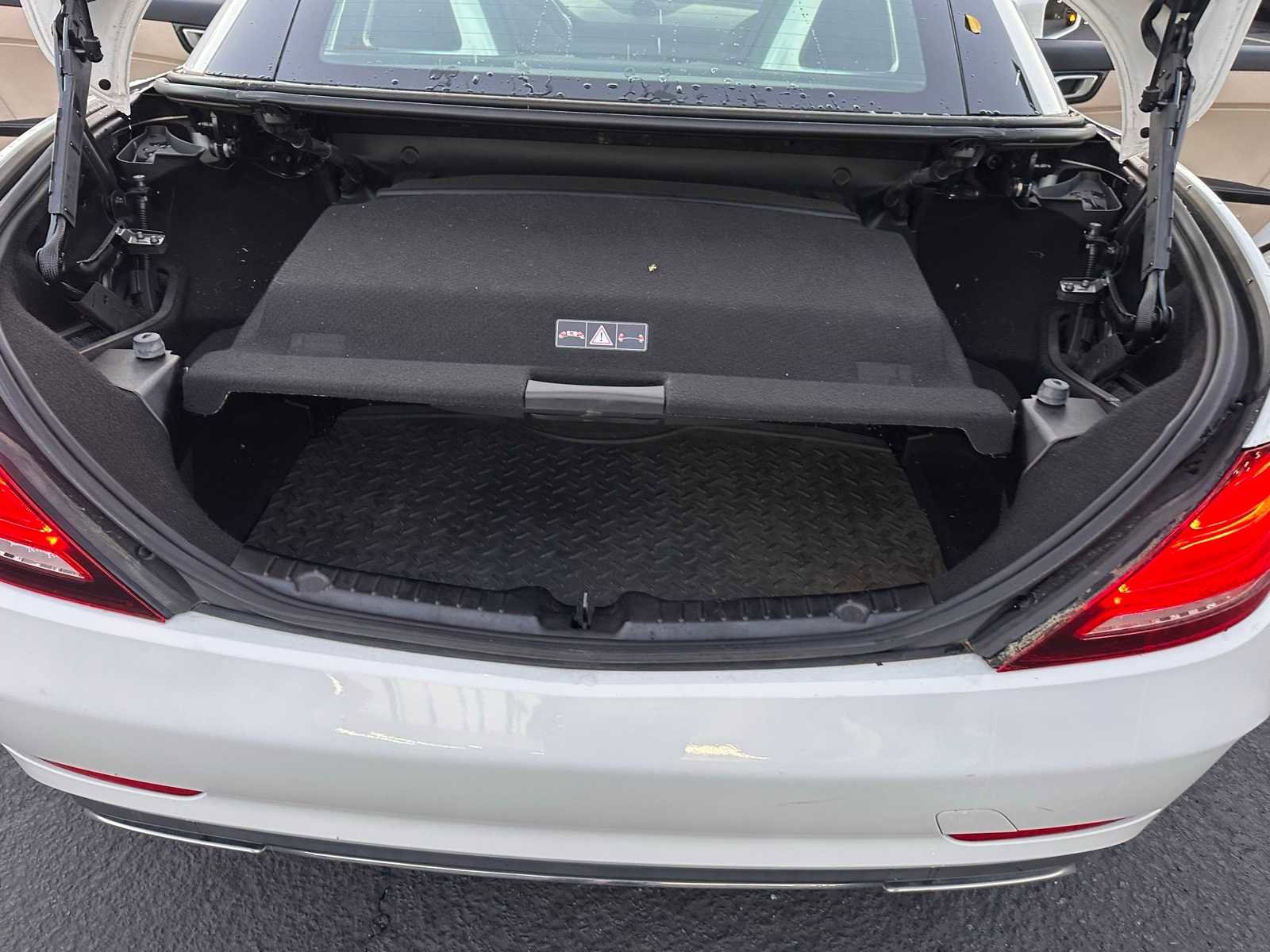 Used 2019 Mercedes-Benz SLC 300 SLC 300 image 10