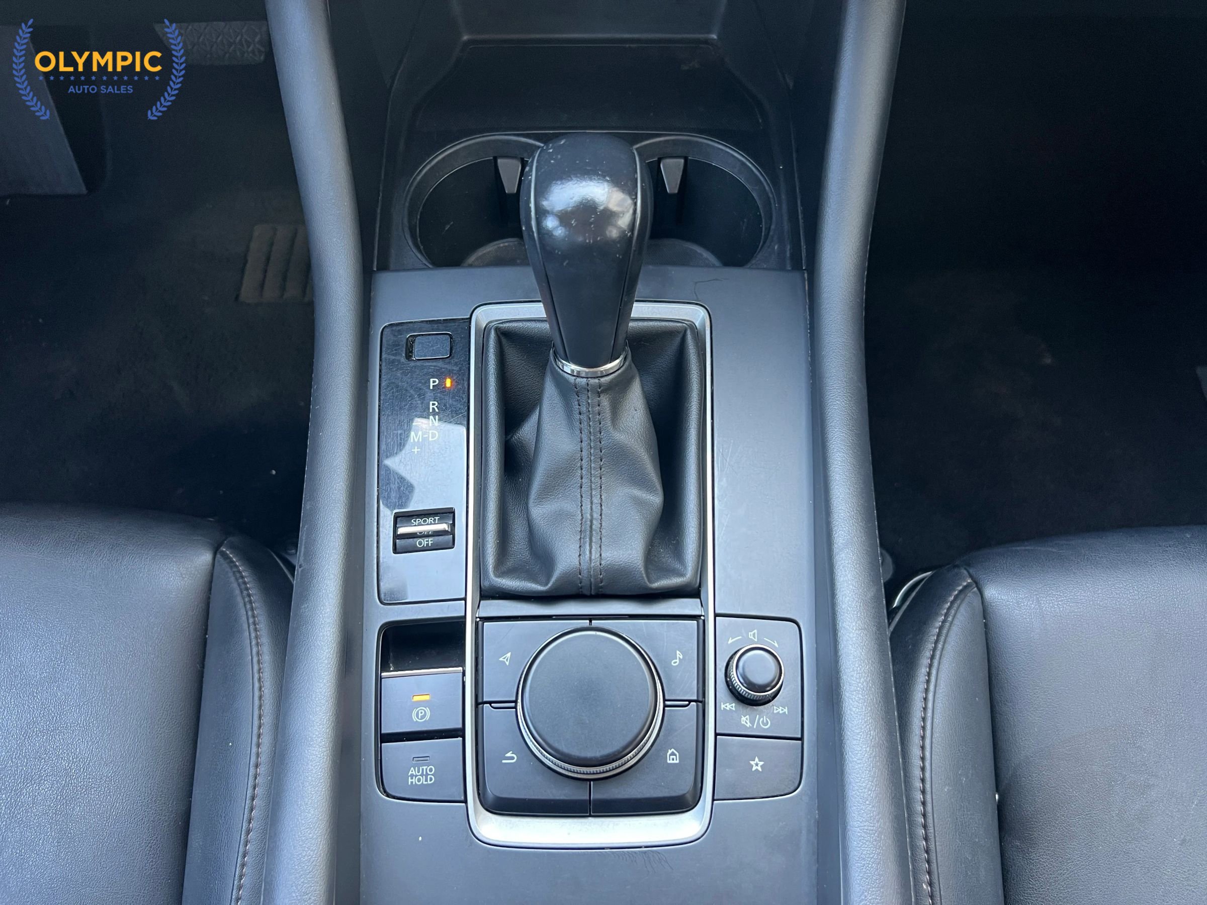 Used 2021 MAZDA MAZDA3 s image 32