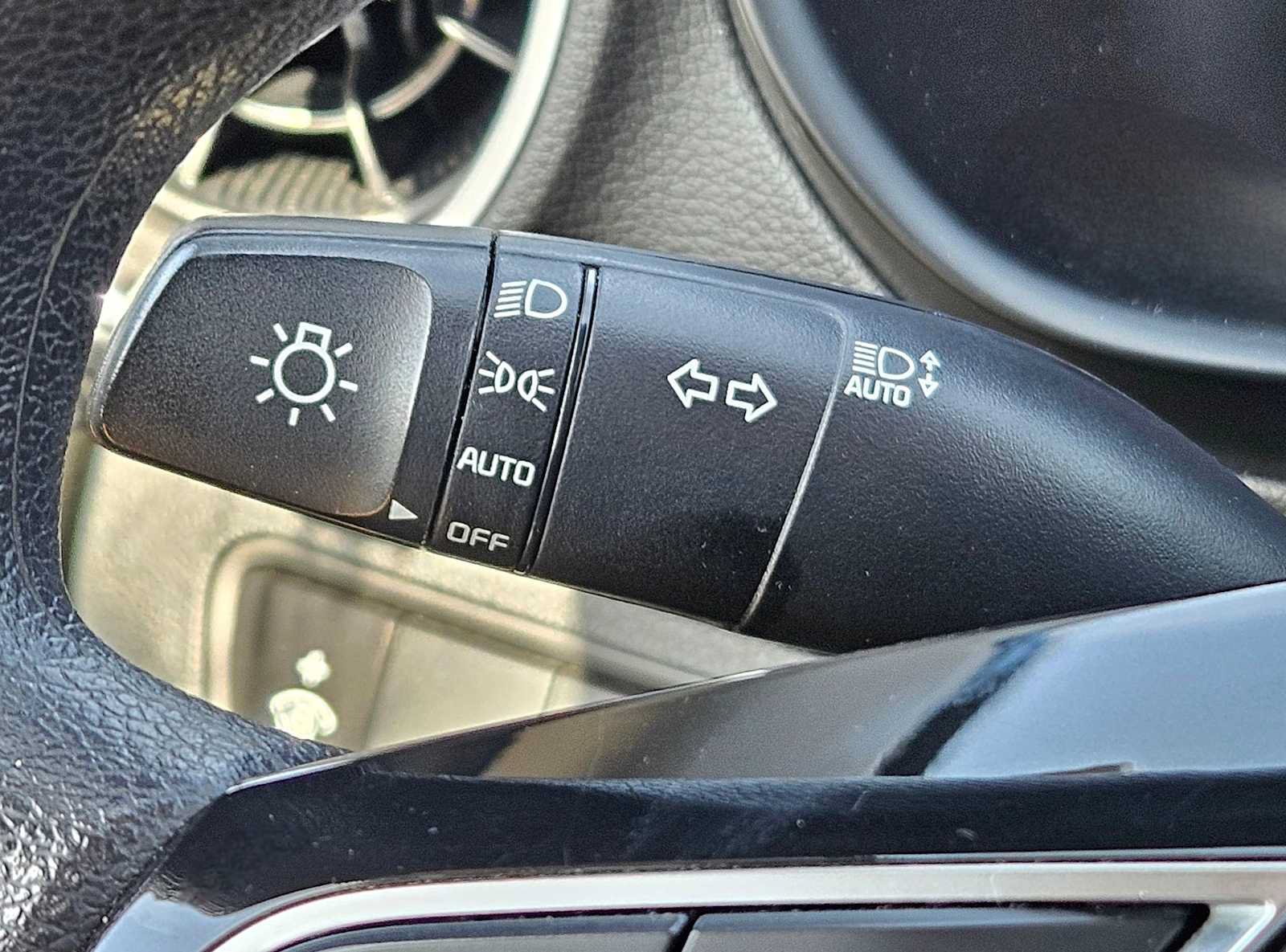 Used 2024 Kia Forte LXS FWD image 23