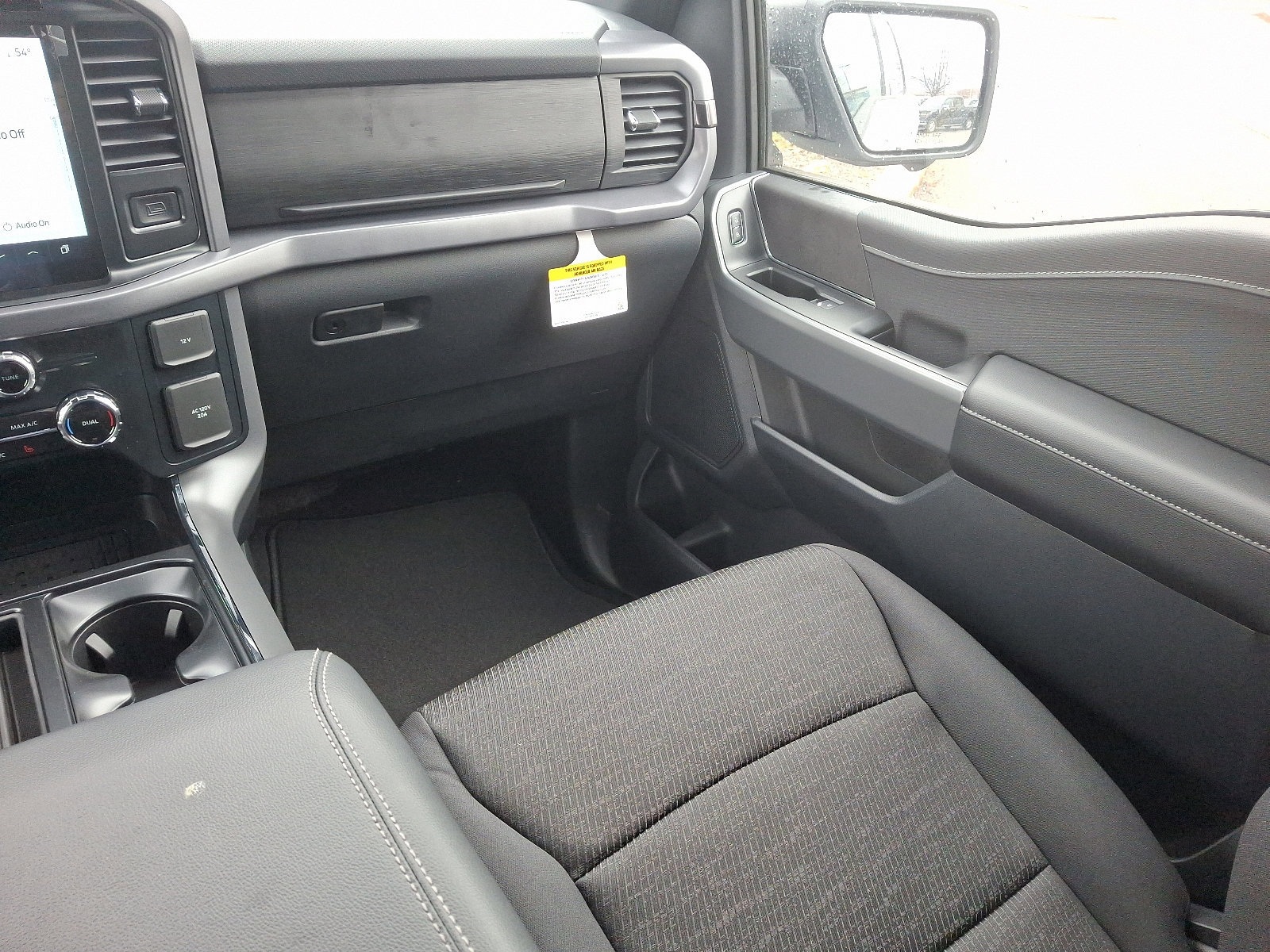 New 2025 Ford F150 XLT w/ Equipment Group 302A MID image 11