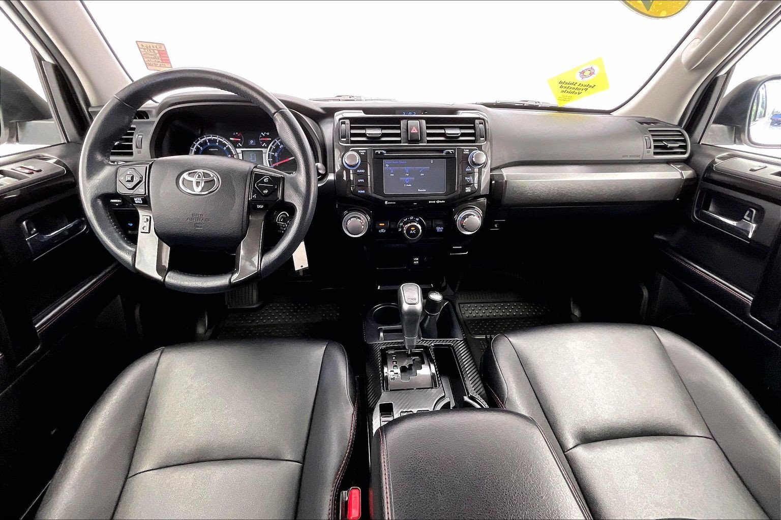 Used 2017 Toyota 4Runner TRD Off-Road Premium AWD/4WD image 15