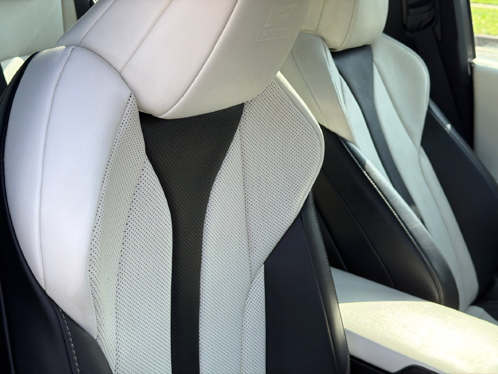 Used 2022 Lexus ES 350 F Sport w/ Accessory Package FWD image 9