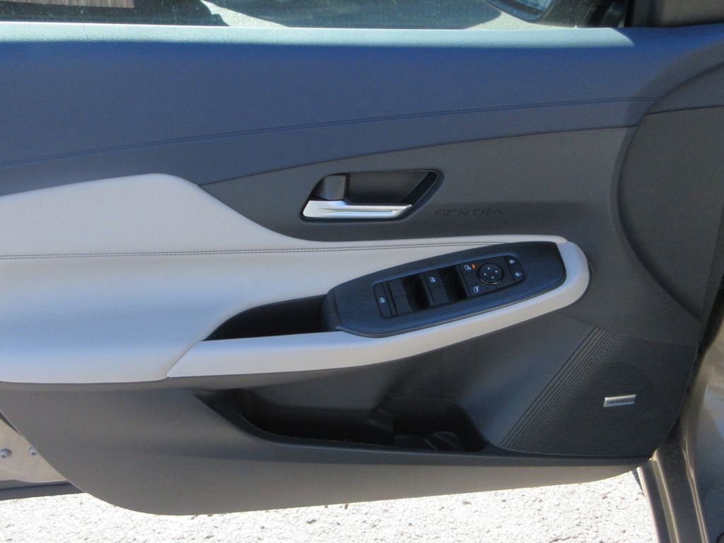 New 2026 Nissan Sentra SL w/ Floor Mat Package image 18