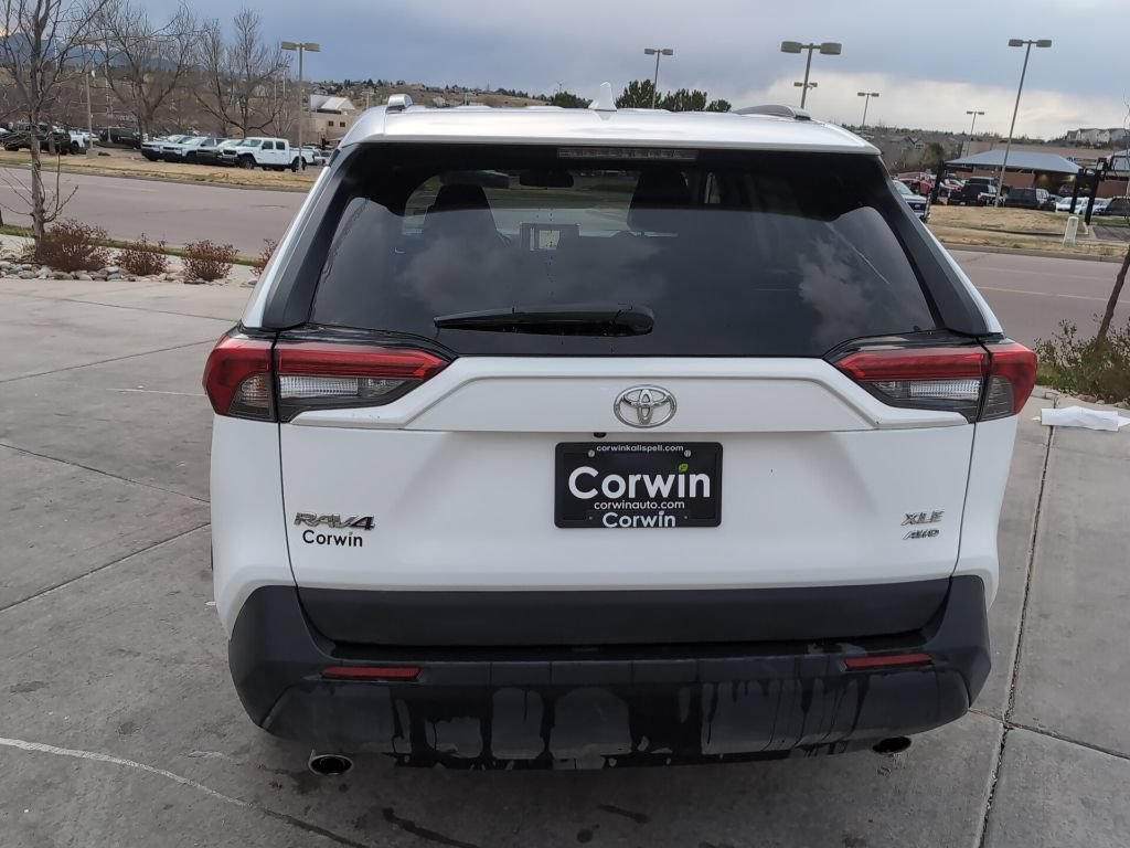 Used 2023 Toyota RAV4 XLE AWD/4WD image 8