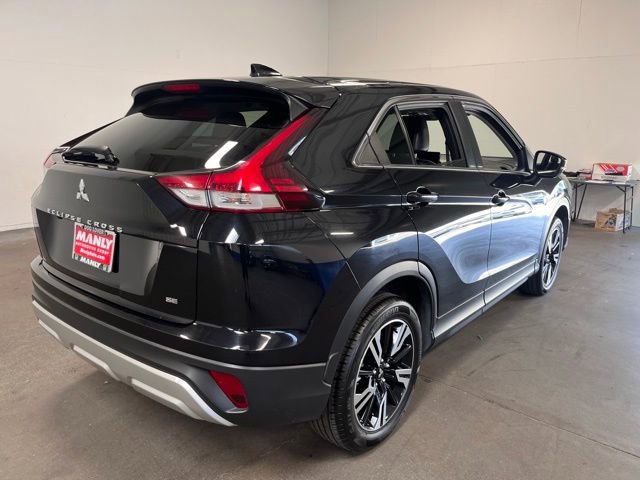 Used 2024 Mitsubishi Eclipse Cross SE image 3