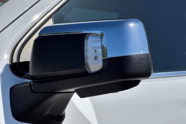 Used 2023 Chevrolet Silverado 1500 LTZ AWD/4WD image 55
