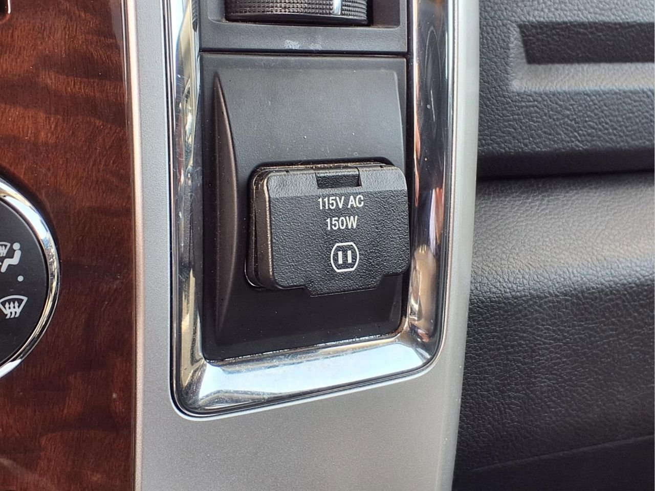 Used 2011 RAM 1500 Laramie image 21