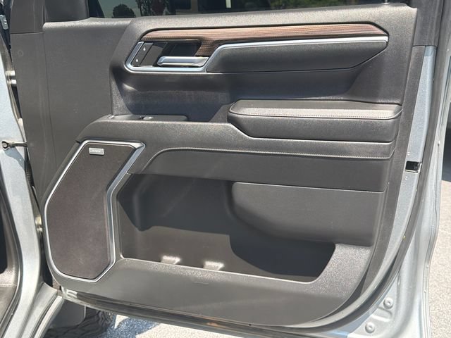 Used 2023 Chevrolet Silverado 1500 RST w/ Convenience Package II AWD/4WD image 16