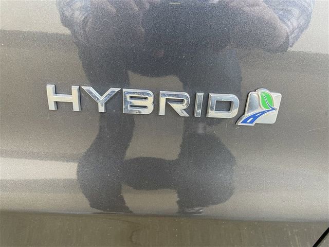 Used 2019 Ford Fusion SE image 11