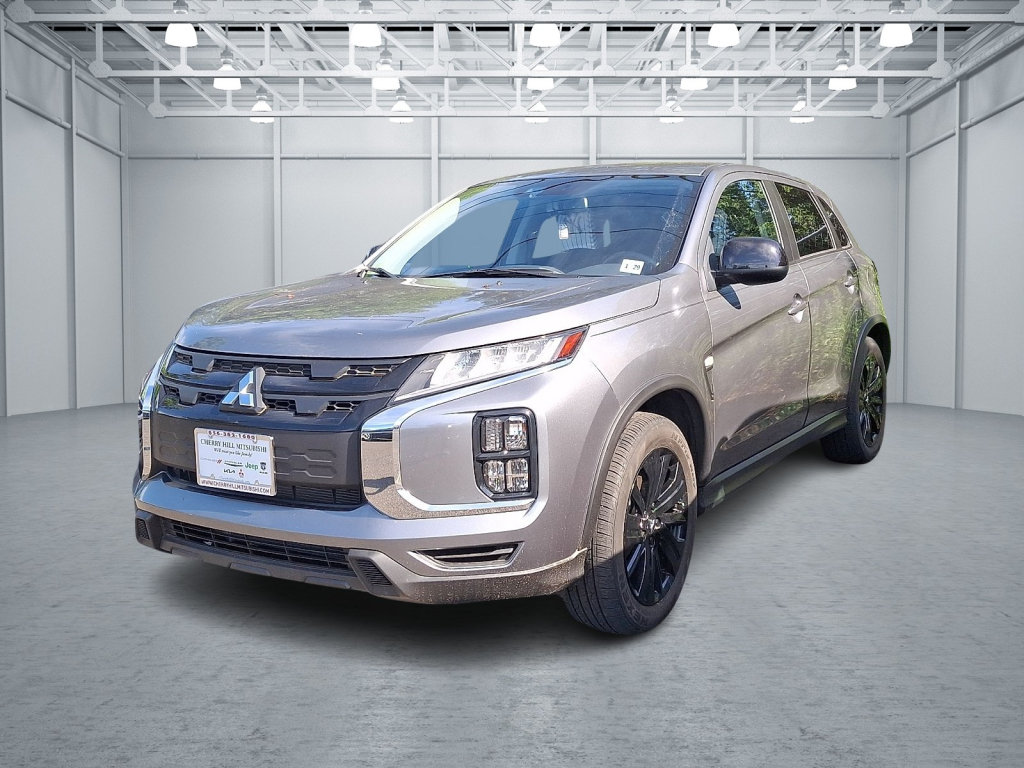 Used 2024 Mitsubishi Outlander Sport LE AWD/4WD image 1