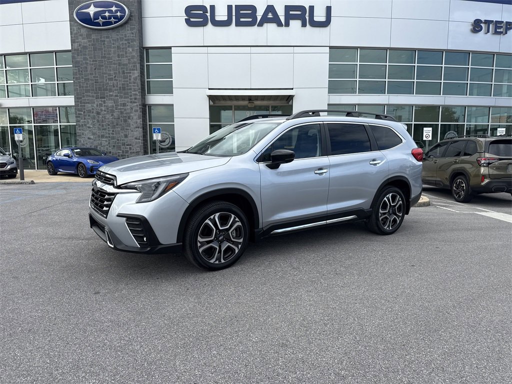 Certified 2024 Subaru Ascent Touring w/ Popular Package #2 image 5