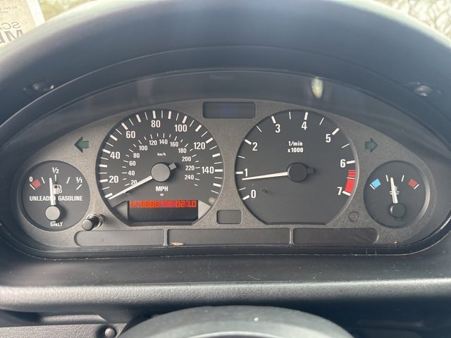 Used 1997 BMW Z3 1.9 image 19