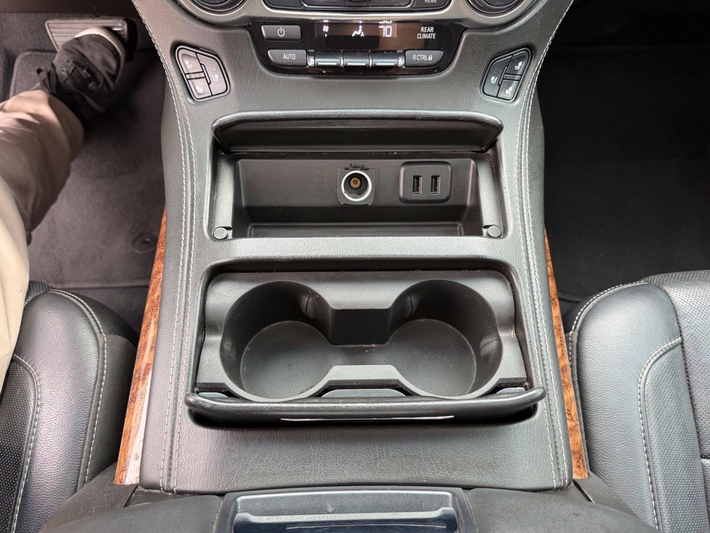 Used 2019 Chevrolet Tahoe Premier AWD/4WD image 22