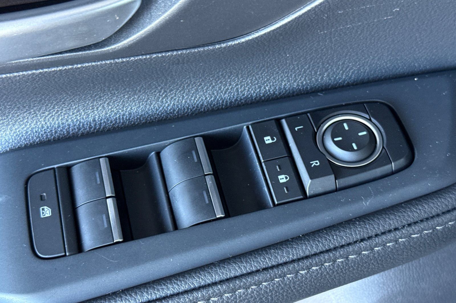 Certified 2025 Toyota Grand Highlander AWD image 14