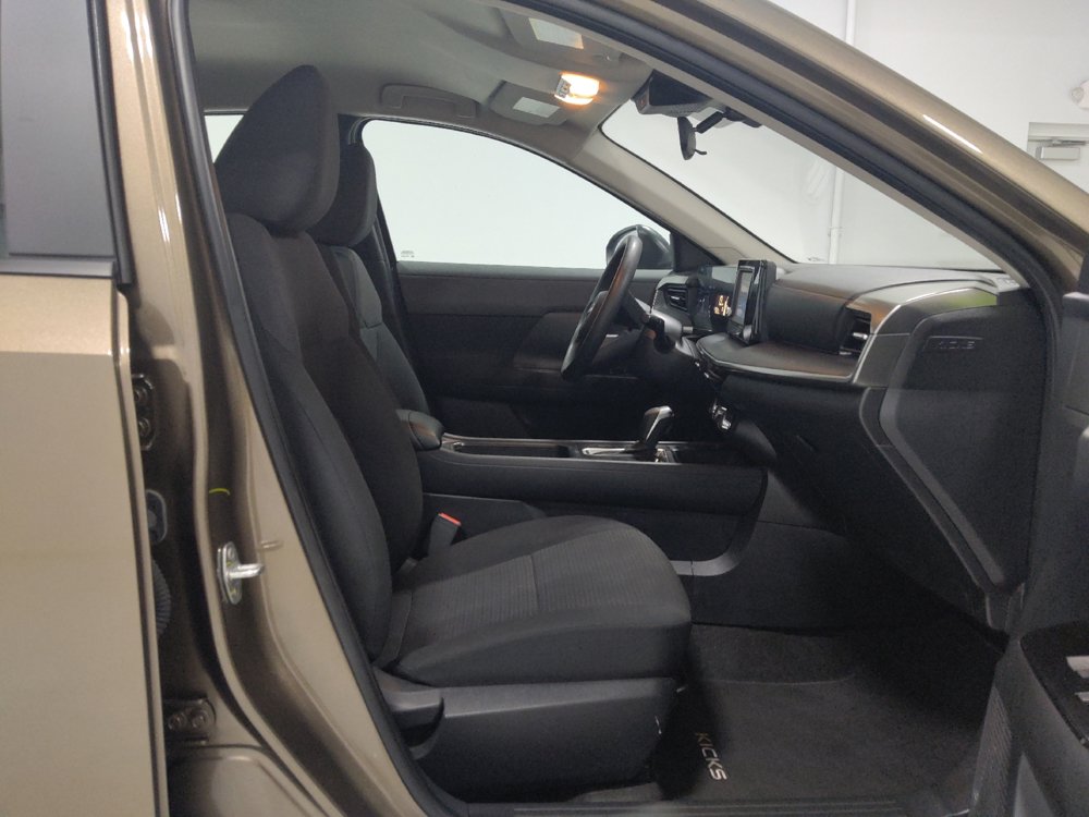 Used 2025 Nissan Kicks S FWD image 21
