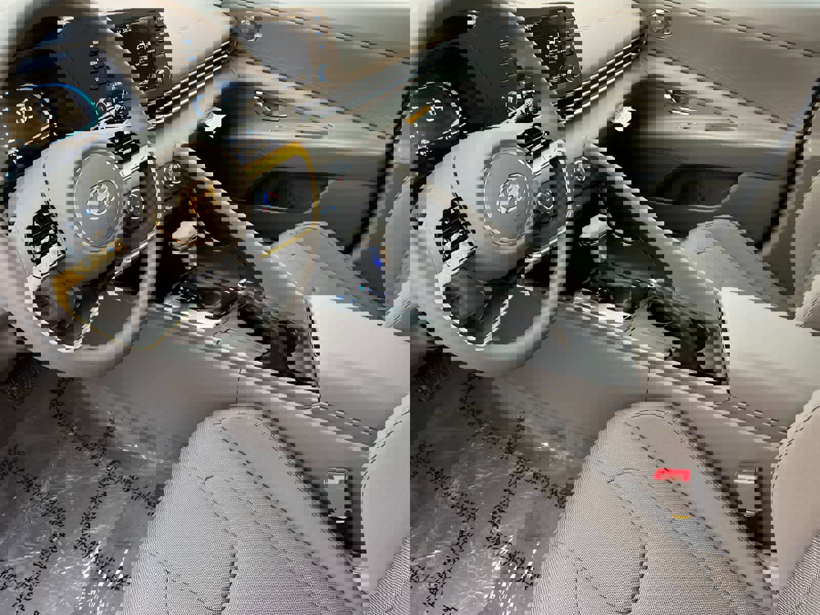 New 2026 Hyundai Elantra SE image 12