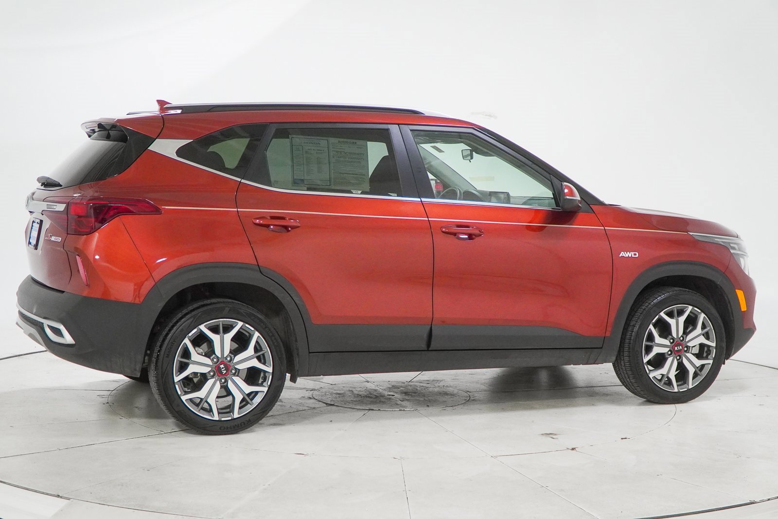 Used 2021 Kia Seltos S image 12