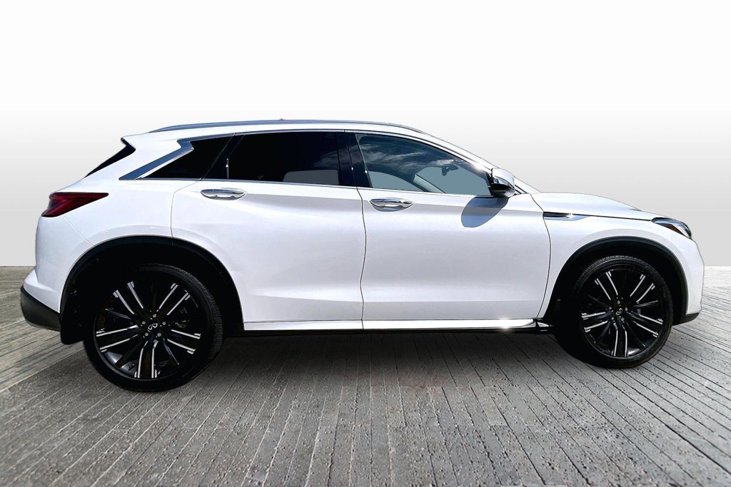 Certified 2023 INFINITI QX50 Sensory AWD/4WD image 8
