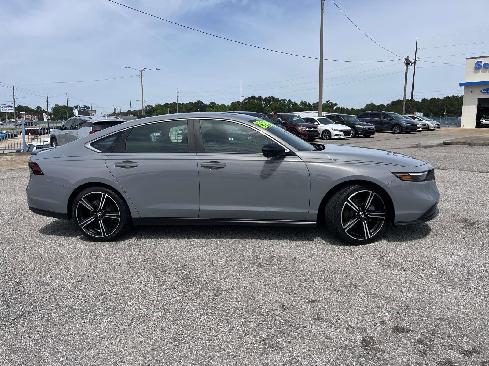 Used 2023 Honda Accord Sport image 3