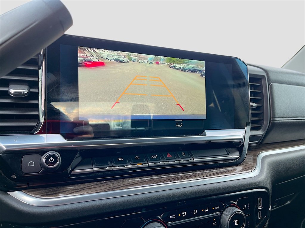 Used 2023 Chevrolet Silverado 1500 LT image 14