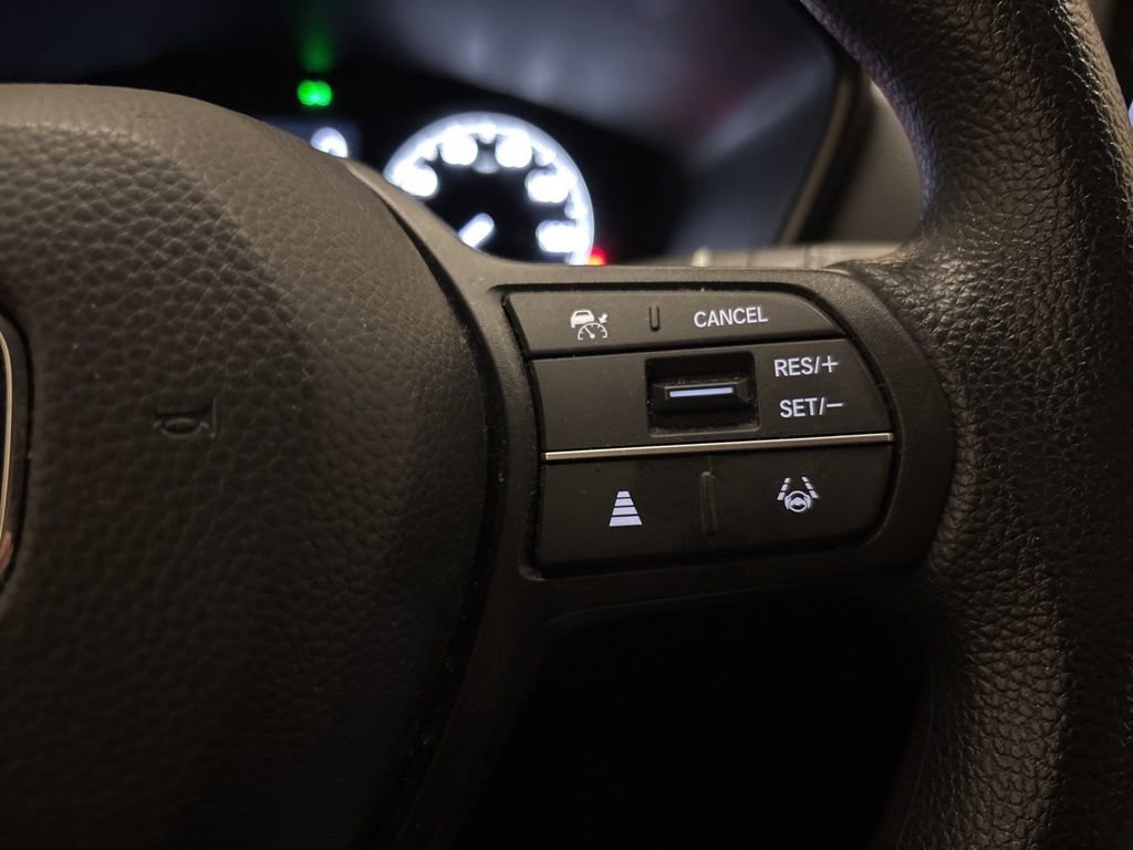 Used 2025 Honda CR-V EX image 15