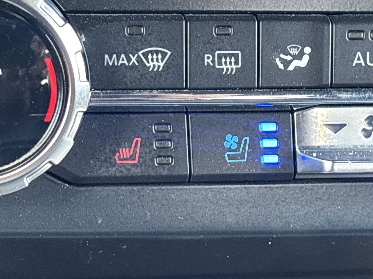 Used 2022 Ford F250 Lariat w/ Lariat Ultimate Package image 25