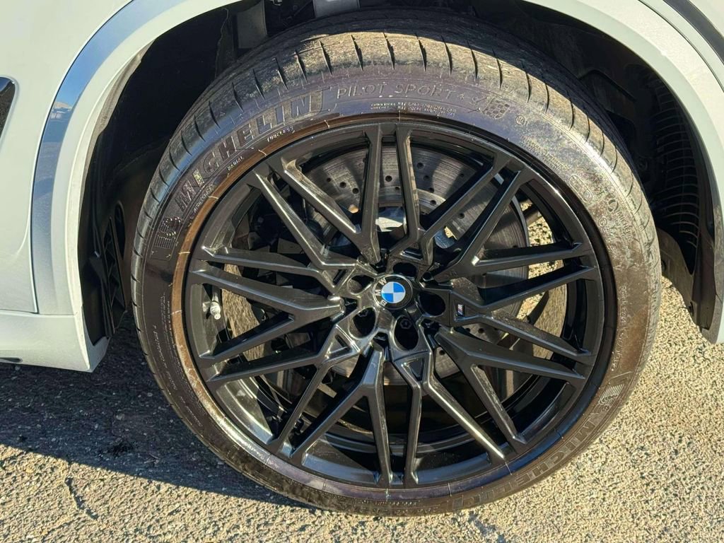 Used 2024 BMW X5 M Competition w/ Executive Package image 8