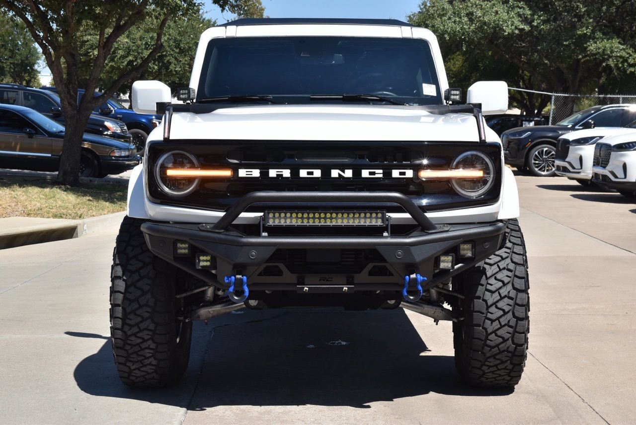 Used 2022 Ford Bronco Outer Banks AWD/4WD image 3