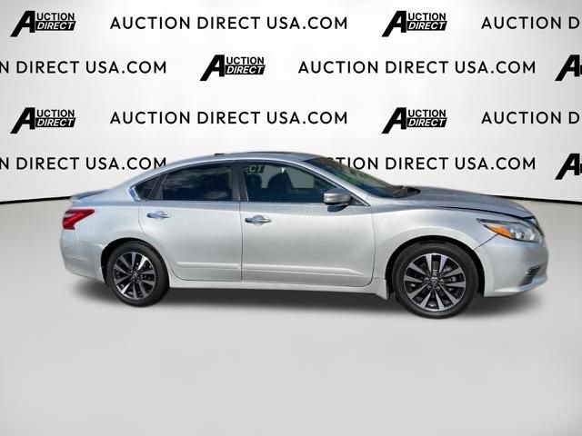Used 2016 Nissan Altima 2.5 SL w/ 2.5 Technology Package image 5