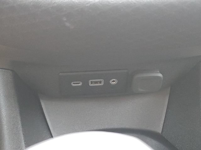 Used 2025 Chevrolet Malibu LS FWD image 29