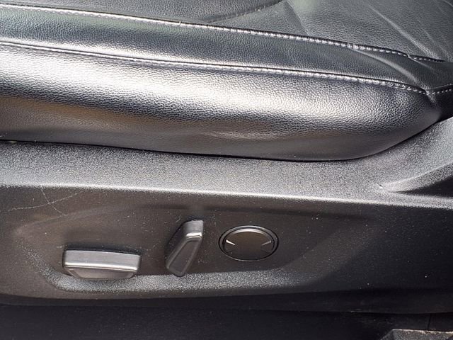 Used 2020 Ford Edge Titanium image 4