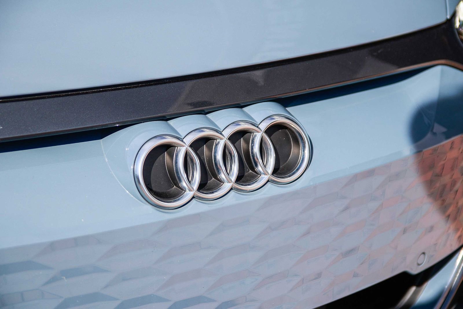 Used 2024 Audi e-tron GT Premium Plus image 11