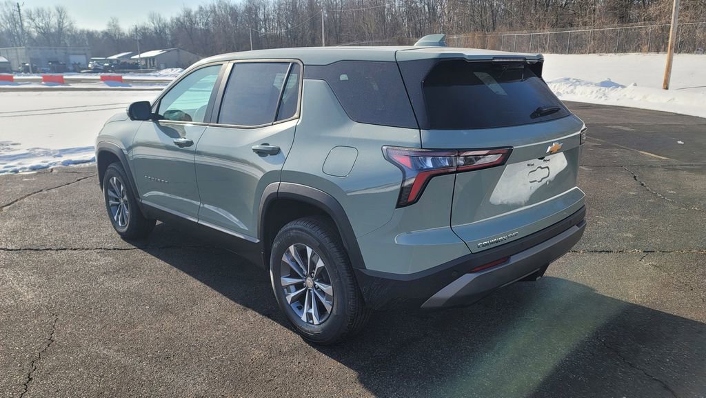 New 2026 Chevrolet Equinox LT image 9