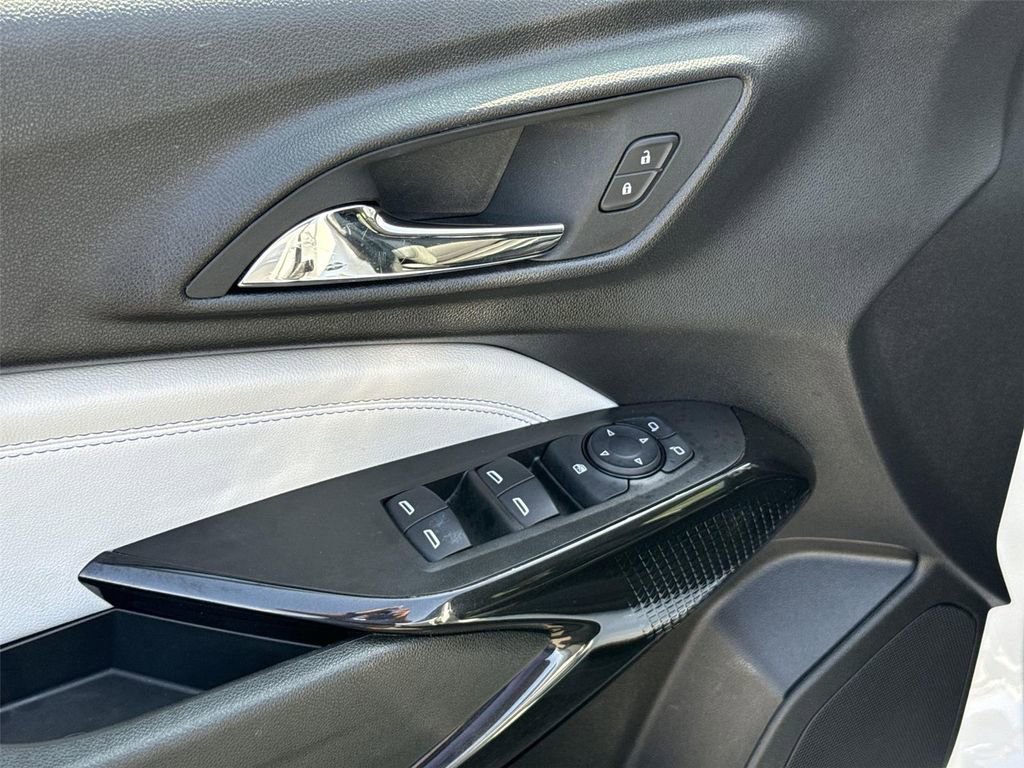 Used 2024 Chevrolet Trax LT image 20