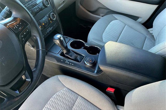 Used 2019 Ford Explorer Base w/ Class III Trailer Tow Package image 14