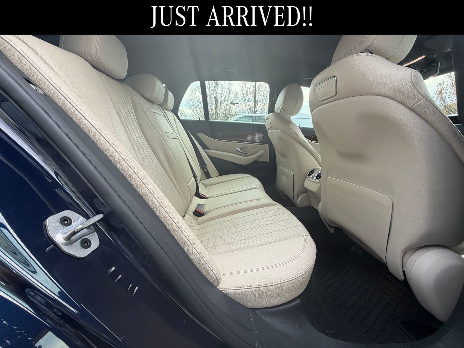 Used 2019 Mercedes-Benz E 450 4MATIC Wagon image 11