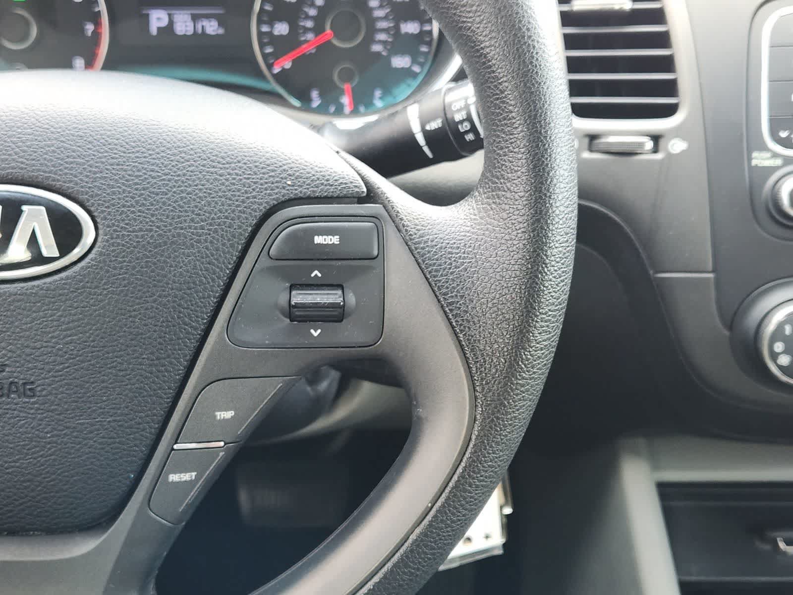 Used 2016 Kia Forte LX FWD image 25