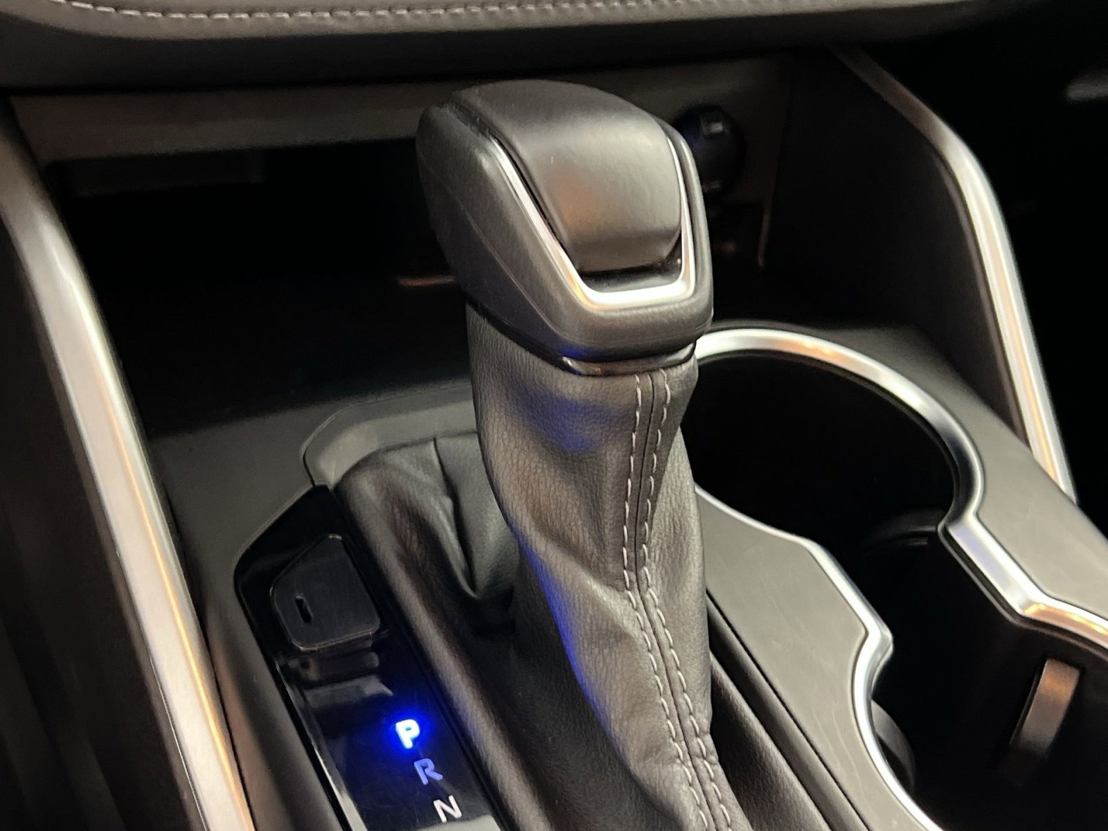 Used 2024 Toyota Highlander LE image 22