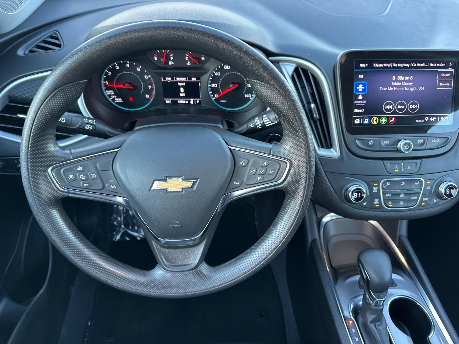 Used 2023 Chevrolet Malibu LT image 14