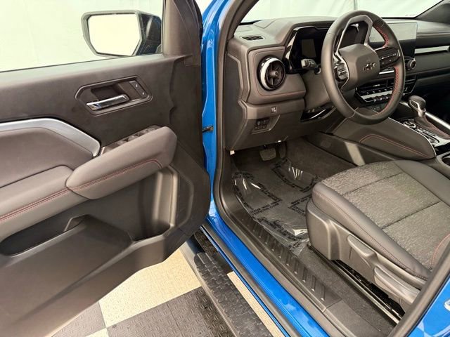 Used 2024 Chevrolet Colorado Z71 w/ Advanced Trailering Package image 28