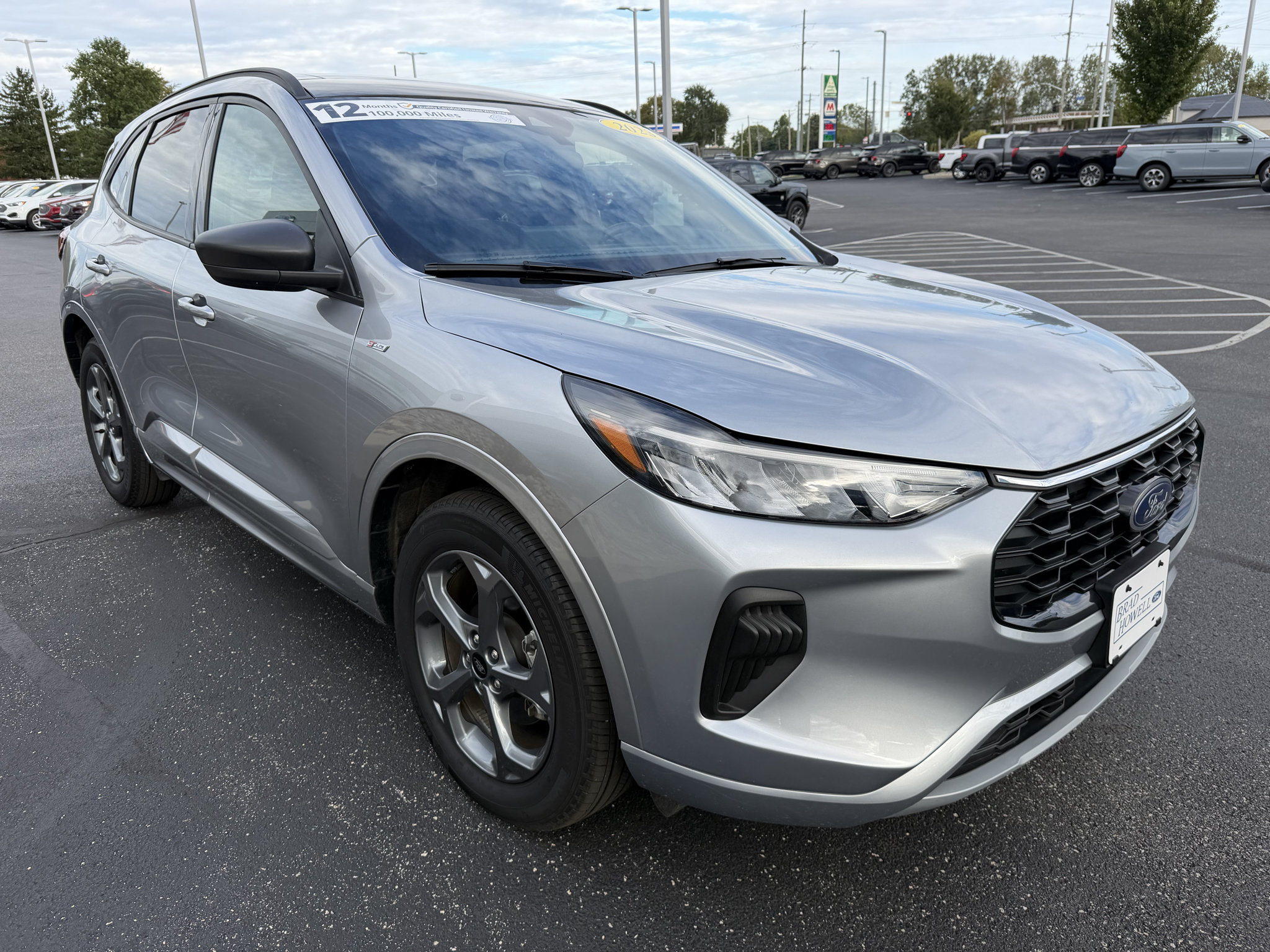Used 2023 Ford Escape ST-Line w/ Tech Pack #1 AWD/4WD image 4
