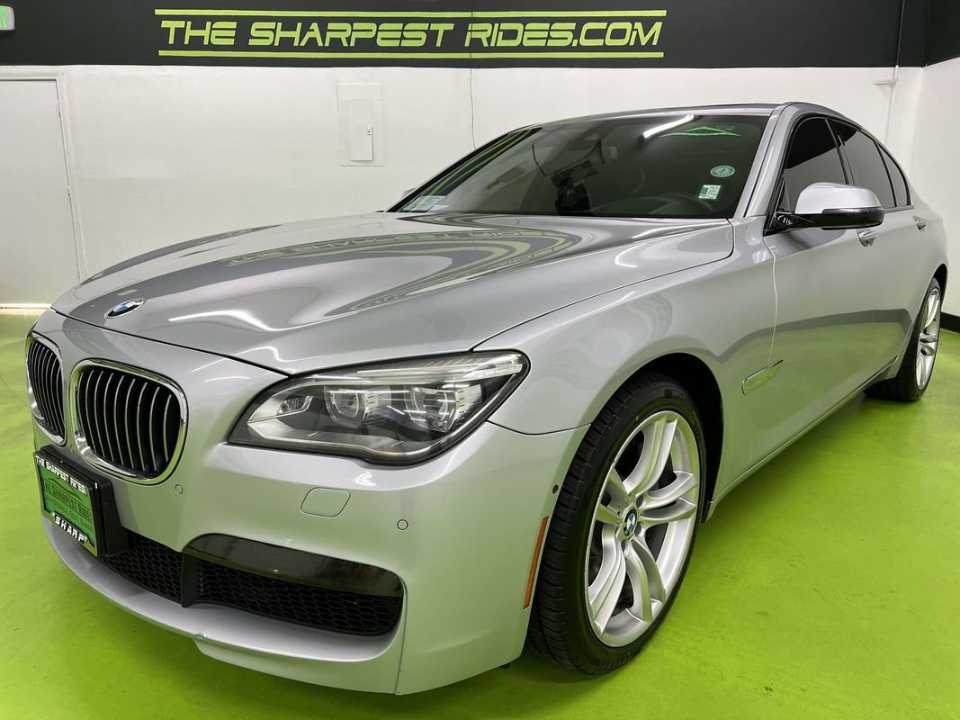 Used 2015 BMW 750i image 5