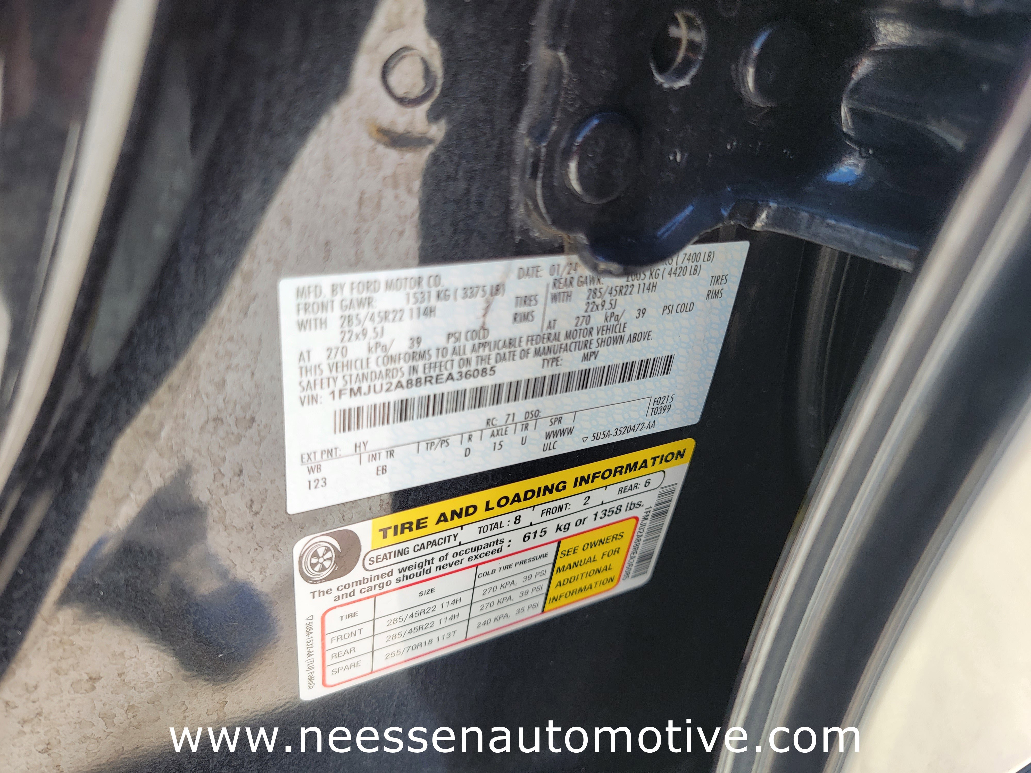 Used 2024 Ford Expedition Limited AWD/4WD image 39