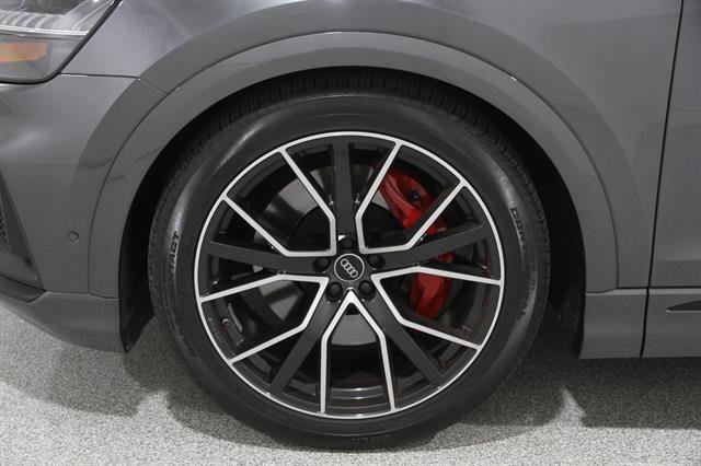 Used 2023 Audi SQ8 Prestige AWD/4WD image 23