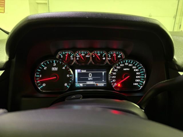 Used 2015 Chevrolet Suburban LTZ image 15